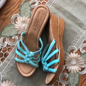 Tuscany by Easy Street Mint Green Sandals 10N New!